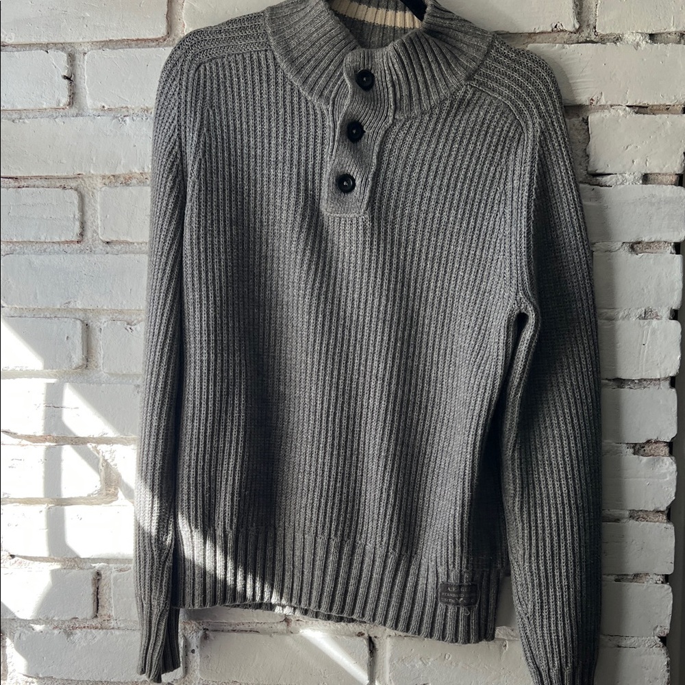 American Eagle Outfitters Gray Ribbed Zip-Neck Sweater